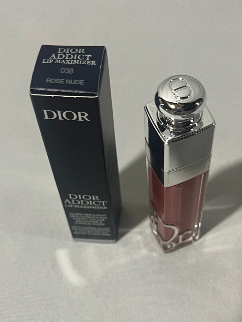 Dior Addict Lip Maximizer Lip Gloss — Rose Nude - Picture 2 of 2